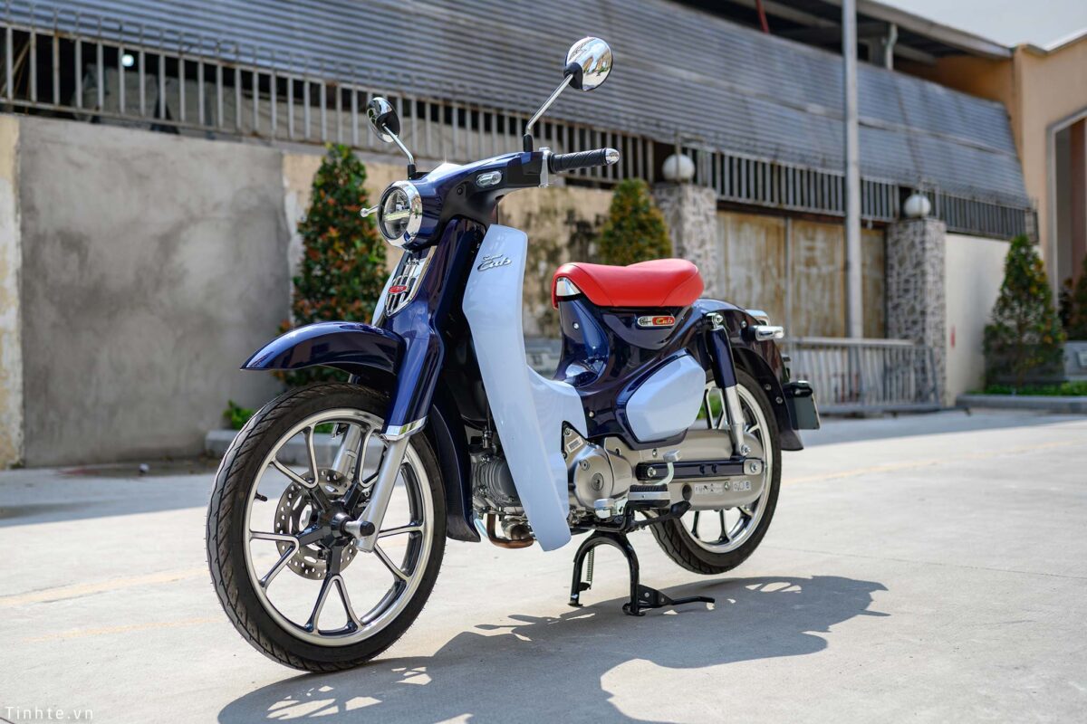 Thiết kế cổ điển, thanh lịch đậm chất Super CUB Thiết kế cổ điển, thanh lịch đậm chất Super CUB